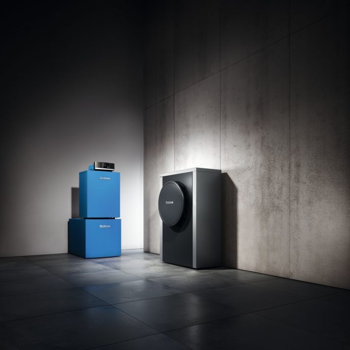 Buderus_Fotoraum_GB212_WLW196_S+_50x50cm_300dpi_CMYK (2)